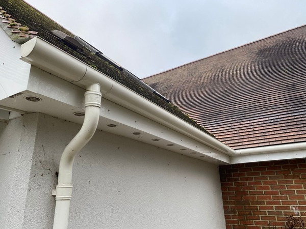 Residential gutter cleaning experts in Ascot, Berkshire